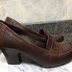 Born Crown Concordia - Loafer Style Heel